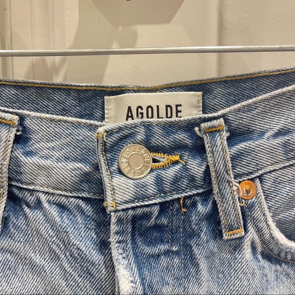 Agolde Parker Short in Swampmeet (24) - Picture 9 of 12